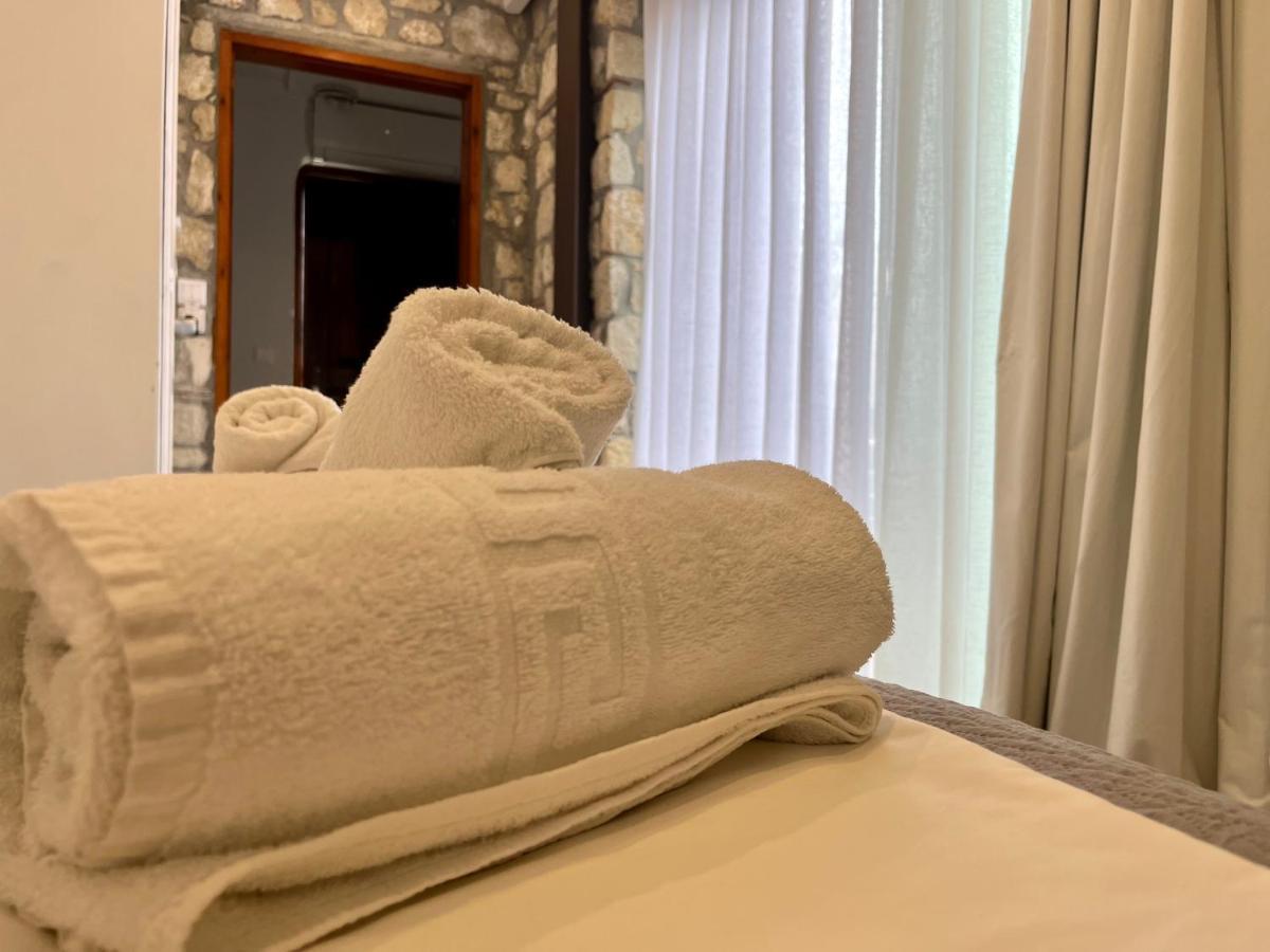 The Beach House - Apartments & Studios (Adults Only) Afytos Ngoại thất bức ảnh