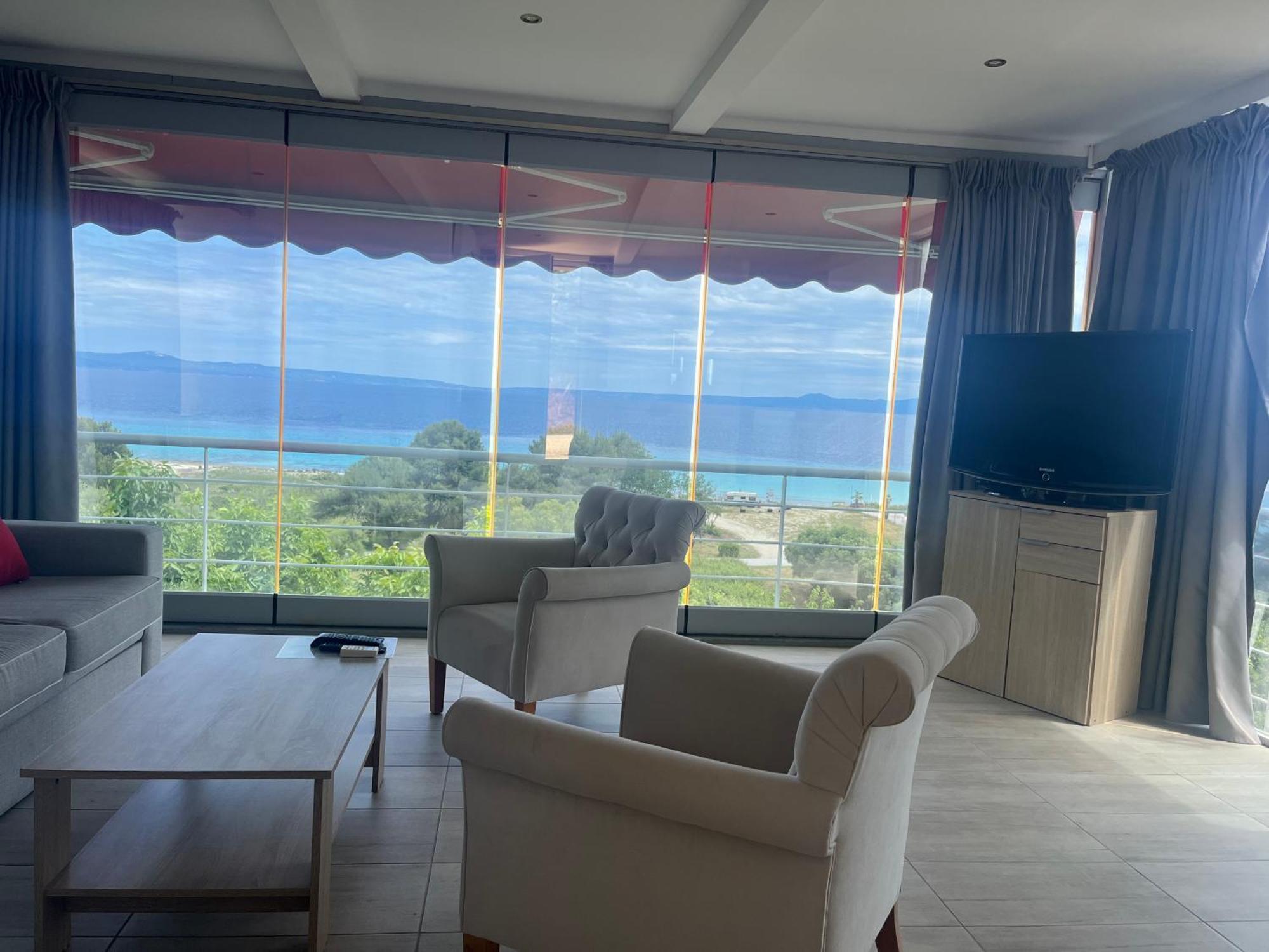 The Beach House - Apartments & Studios (Adults Only) Afytos Ngoại thất bức ảnh