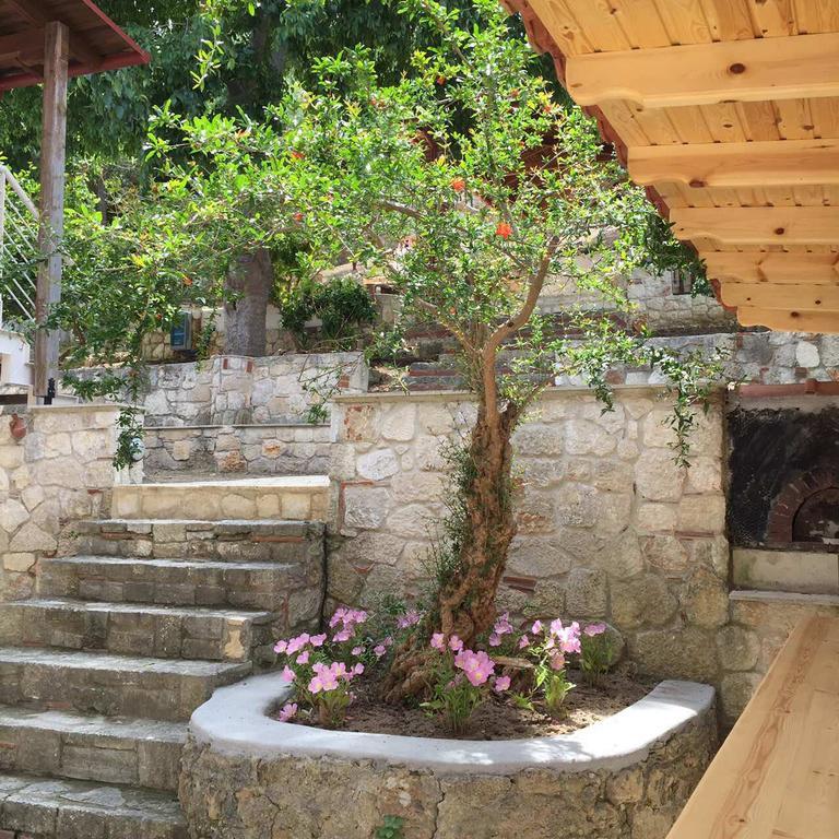 The Beach House - Apartments & Studios (Adults Only) Afytos Ngoại thất bức ảnh